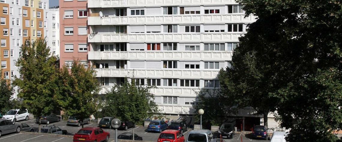 LA TOUR BRIQUE
