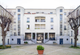 LA VILLA DES FLEURS